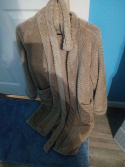 Chockse brown robe