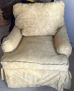 FREE Chair. Very comfortable.