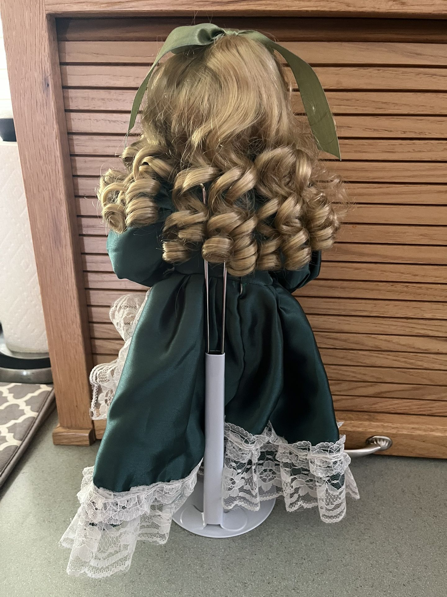 porcelain doll green dress Hollylane Blue Eyes, Blond Hair, Vintage 15 Porcelain Doll In