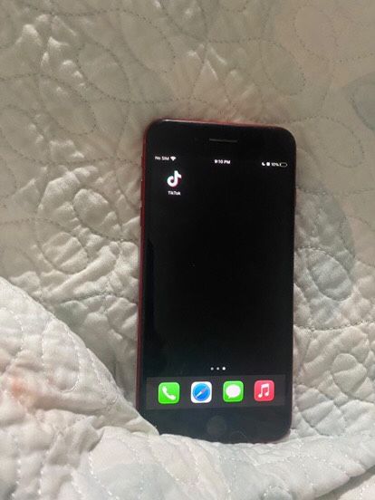 iPhone 8 Plus 64gb With TikTok (unlocked)