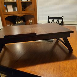 Lap Table 
