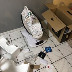 Mamaroo 4