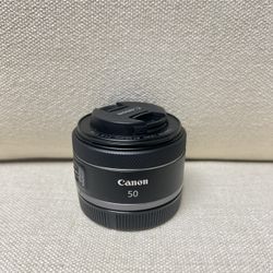 Canon RF 50mm f/1.8