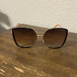 NWT Women’s Sunglasses - NEW with pouch