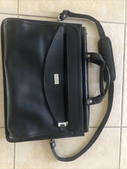 Leather Suitcase Luggage By U.S. LUGGAGE NEW YORK.