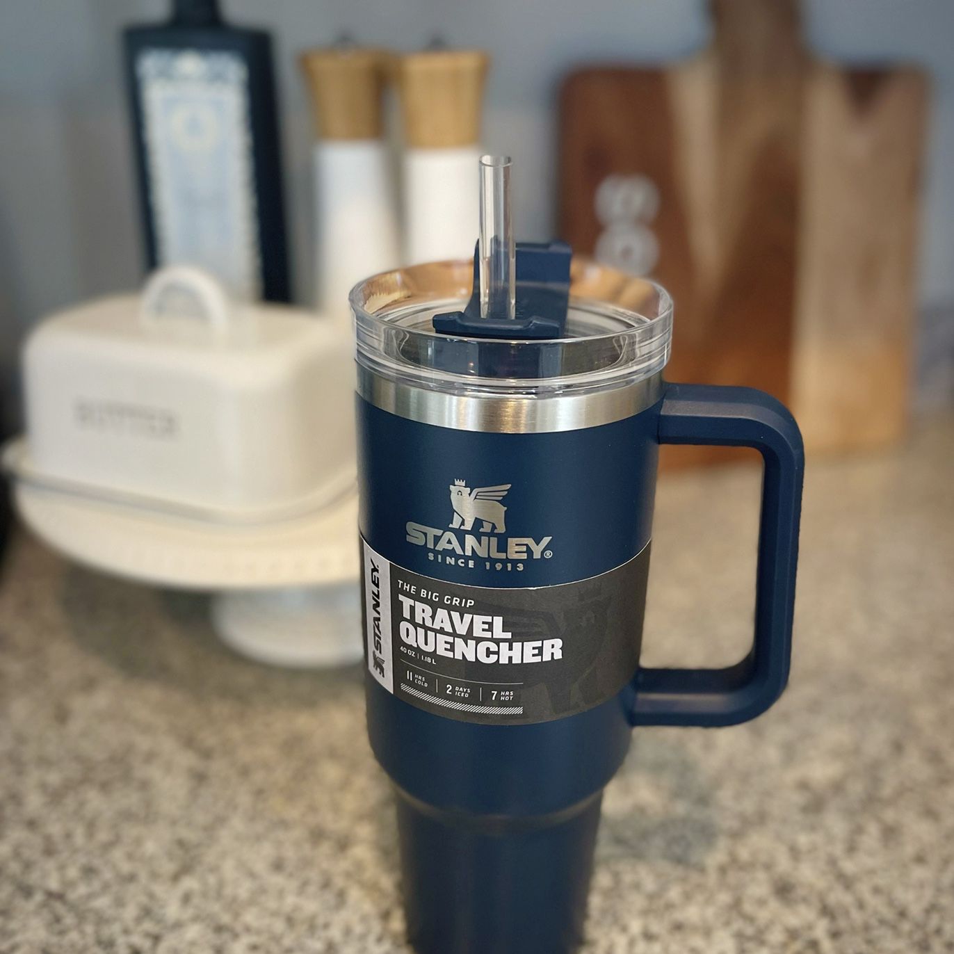 Bay Blue Ombré Stanley Quencher Cup 40oz for Sale in Gilbert, AZ - OfferUp