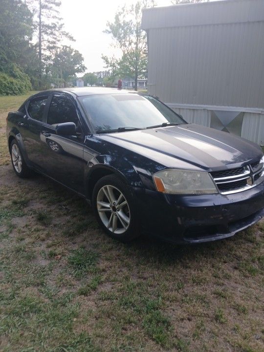 2013 Dodge Advenger