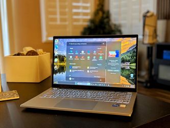 14” HP Touchscreen x360 Laptop Windows 11, 12GB Ram, 256GB SSD NVMe, Intel Iris Xe, Microsoft Office Pro