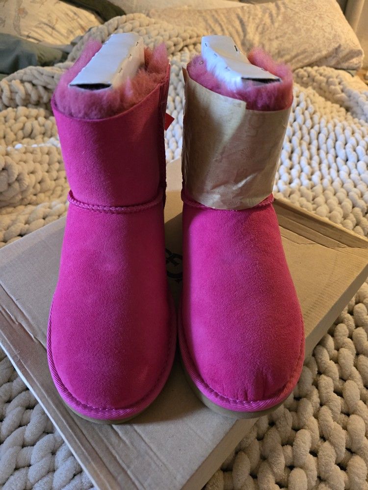 Ugg Bailey Boots
