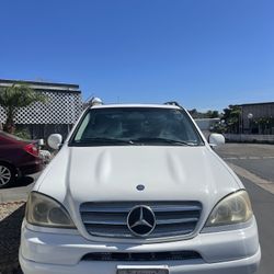 2000 Mercedes-Benz M-Class