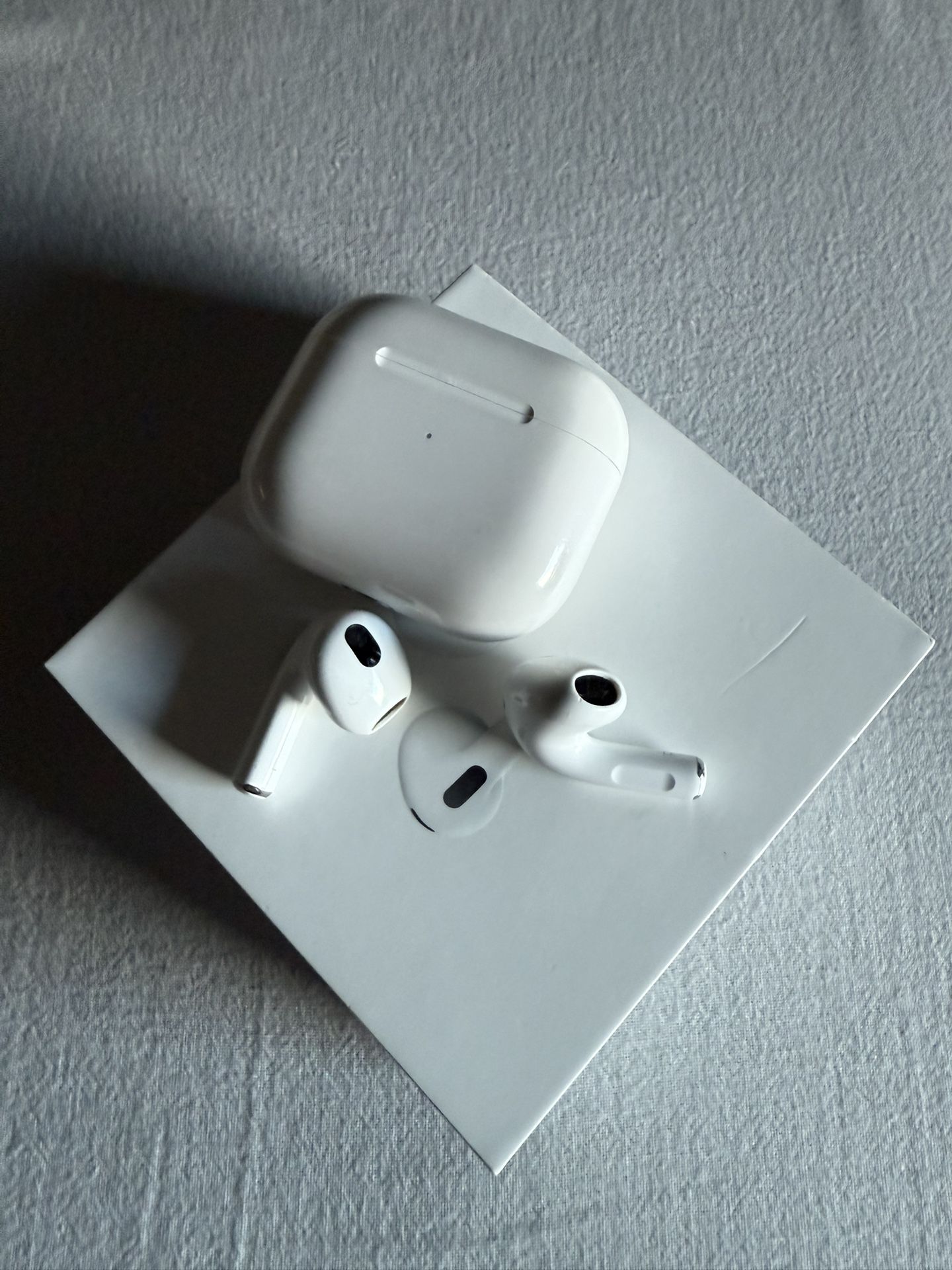 AirPods (3rd generation)