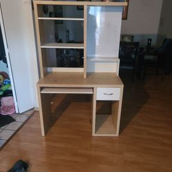 Free Desk