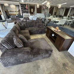 🧸🧸🧸teddy bear couches with pull out bed only $1199