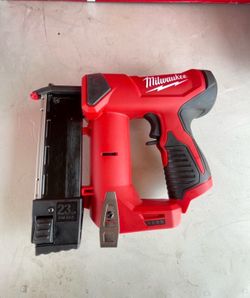 Shop Milwaukee M12 12-Volt 23-Gauge Lithium-Ion Cordless Pin Nailer (Tool-Only