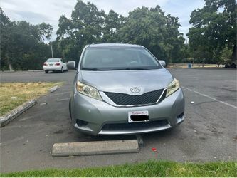 2014 Toyota Sienna Le