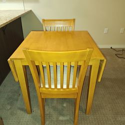 Kitchen/Card Table $100 OBO