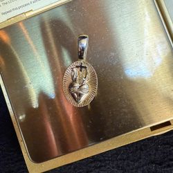 14k gold plated pendant