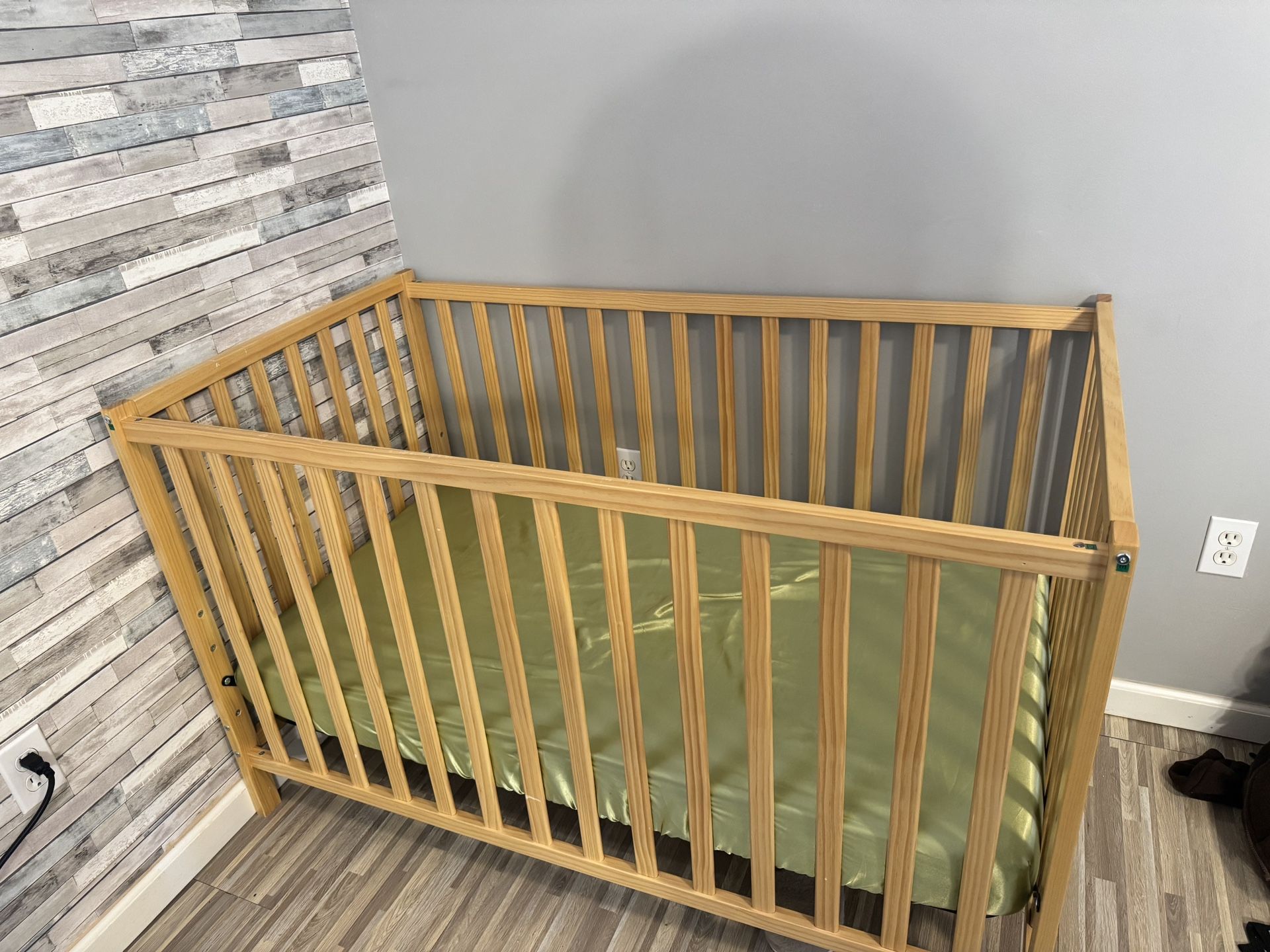 Crib