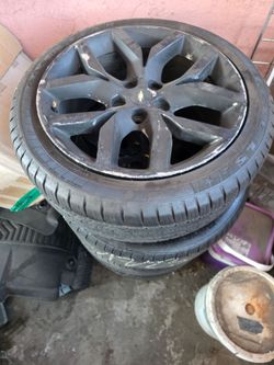 245/45/19