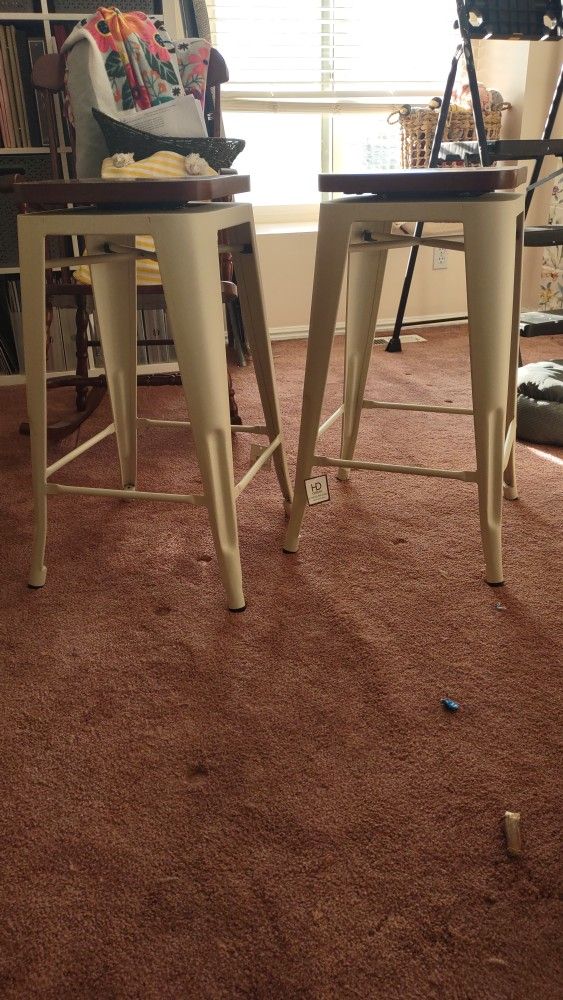 26" White Stools