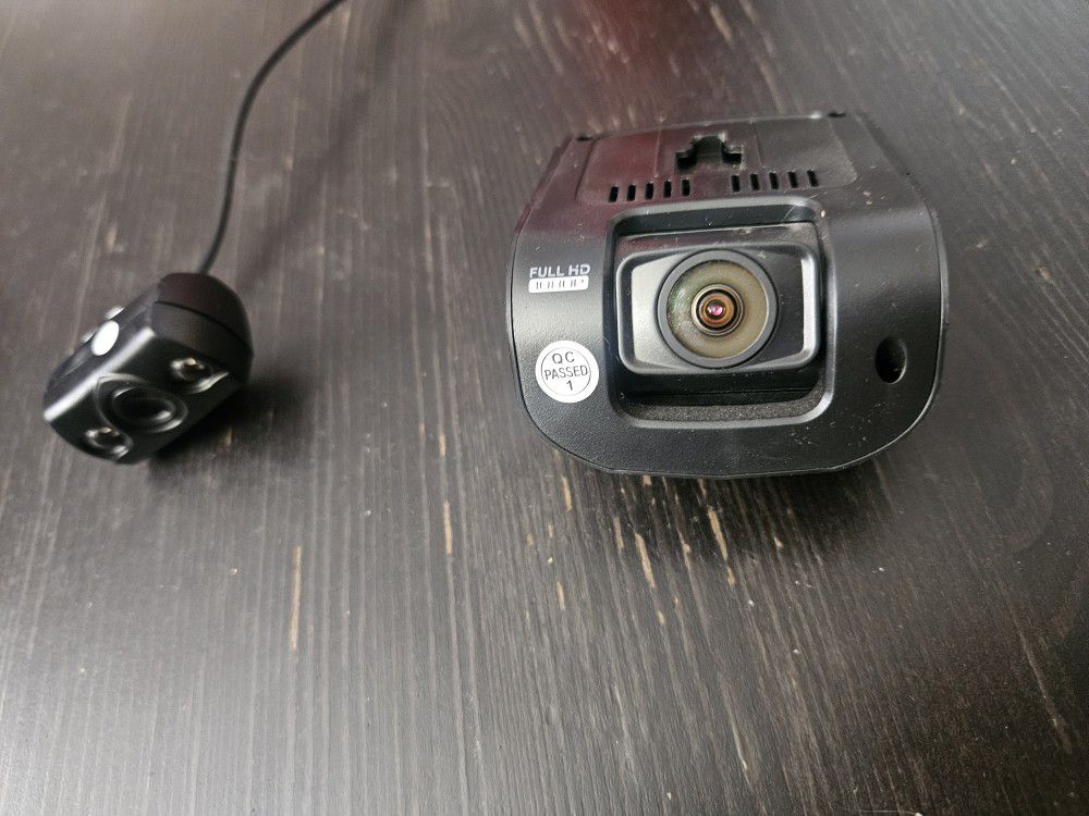 Rexing Front and Rear view Dash Cam