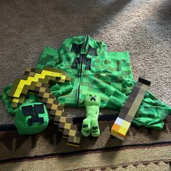 Minecraft Hoodie Is Size XL Boys 