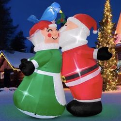 6FT Inflatable Christmas Decorations Santa and Mrs. Claus Sweet Kiss, Lighted Up Christmas Inflatables Blow Up Yard Decorations Xmas Outdoor Decor for