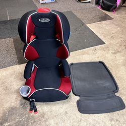Graco Child Booster Car Seat & Protect Mat