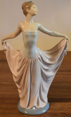 LLADRO Dancer