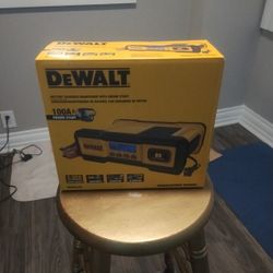DeWalt Battery Charger 