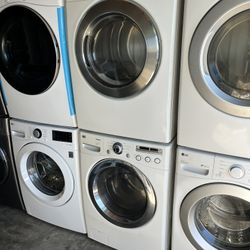 LG Washer Set And Dryer Gas Used