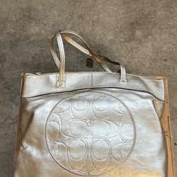 Coach Bag for Travel