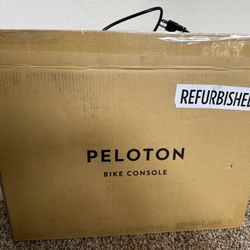 Peleton 3rd Generation screen (unopened)