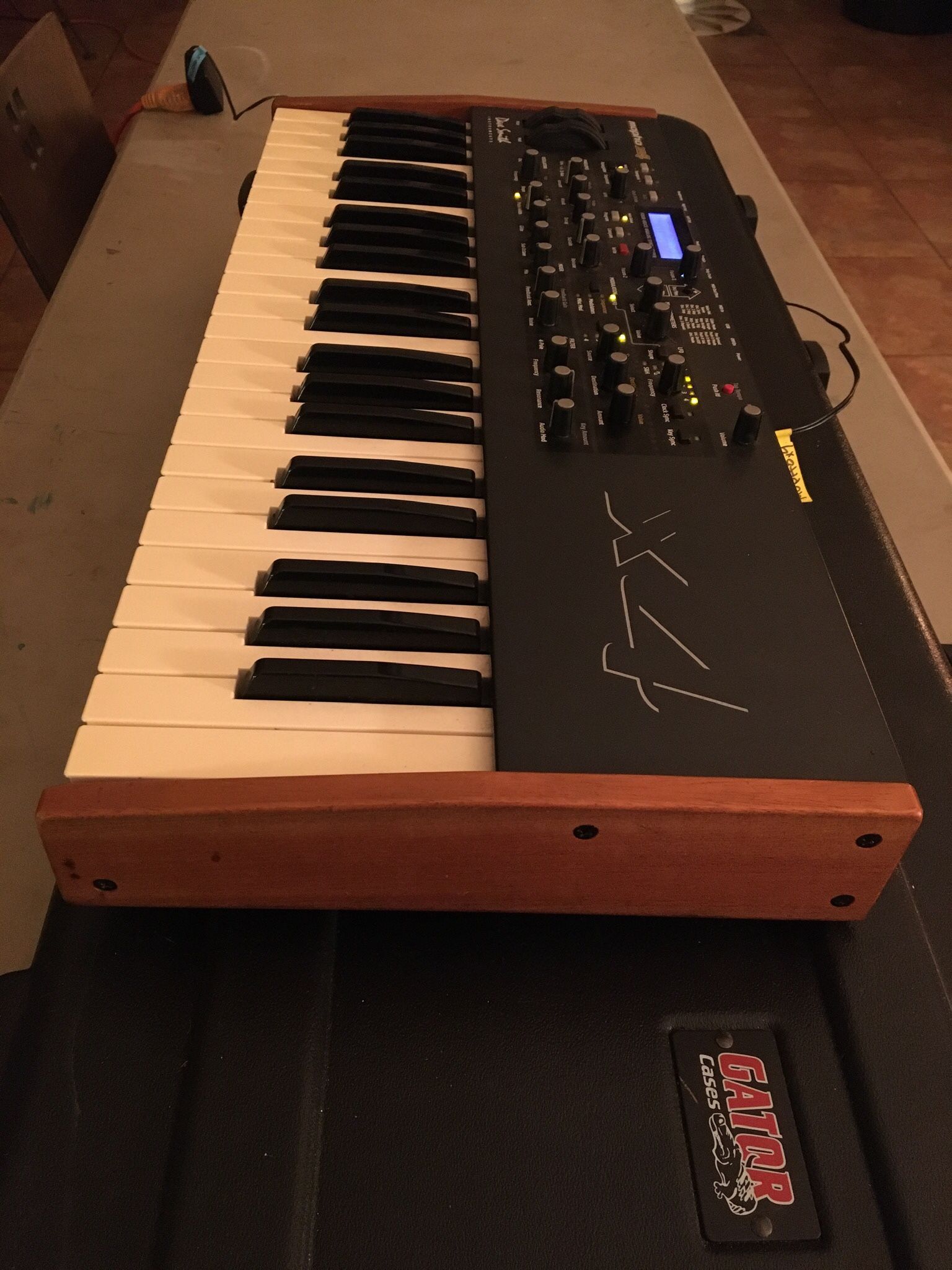 Dave Smith Moph4 Analog Synthesizer With Gator Case