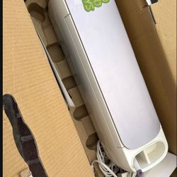 Cricut Maker Machine Lilac Edition Art