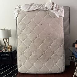 Queen mattress