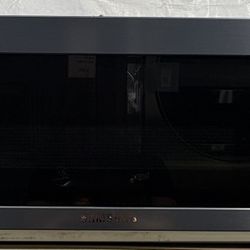 Samsung Bespoke Over-the-Range Microwave in Black Steel
