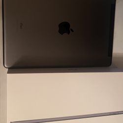 ipad gen 10 barley used 