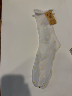 Sheer Daisy Print Crew Socks Made in Japan