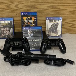 Playstation 4 Console with Controller and Camera And 4 Games