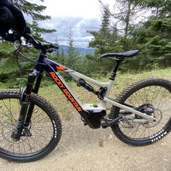 Electric Bike Rocky Mountain Altitude Powerplay A70 Small