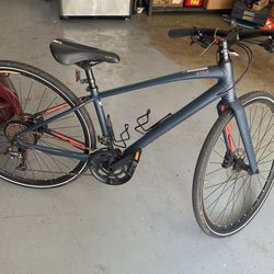 Specialized Women S. Small.