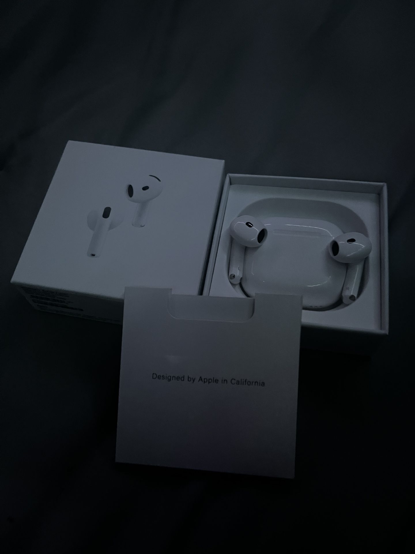 Airpods 4 gen noise cancellation (New)