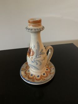 Candle holder