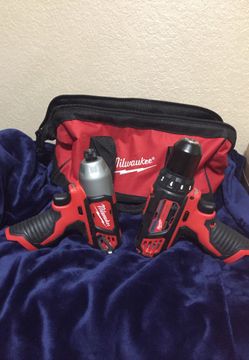Milwaukee M12 impact and drill/driver ( tool only )