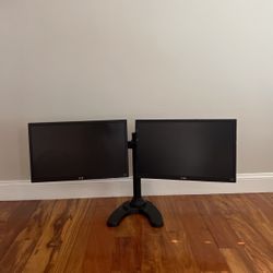 Dual Monitor Set Up With LG Monitors!