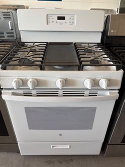 Brand New GE Gas Stove