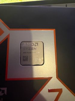 AMD RYZEN 7 9800x3D