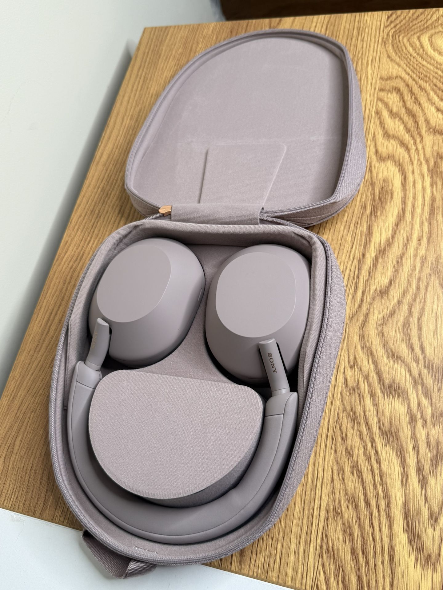 Sony WH-1000XM5 Headphones