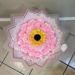 Eternal Roses / Rosas Eternas 